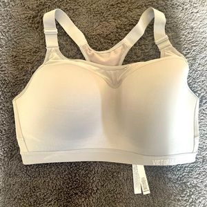 Victoria Sport Incredible Max High Impact Sports Bra